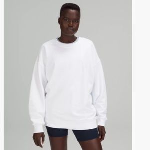 Lululemon Perfectly Oversized Crew, size 6